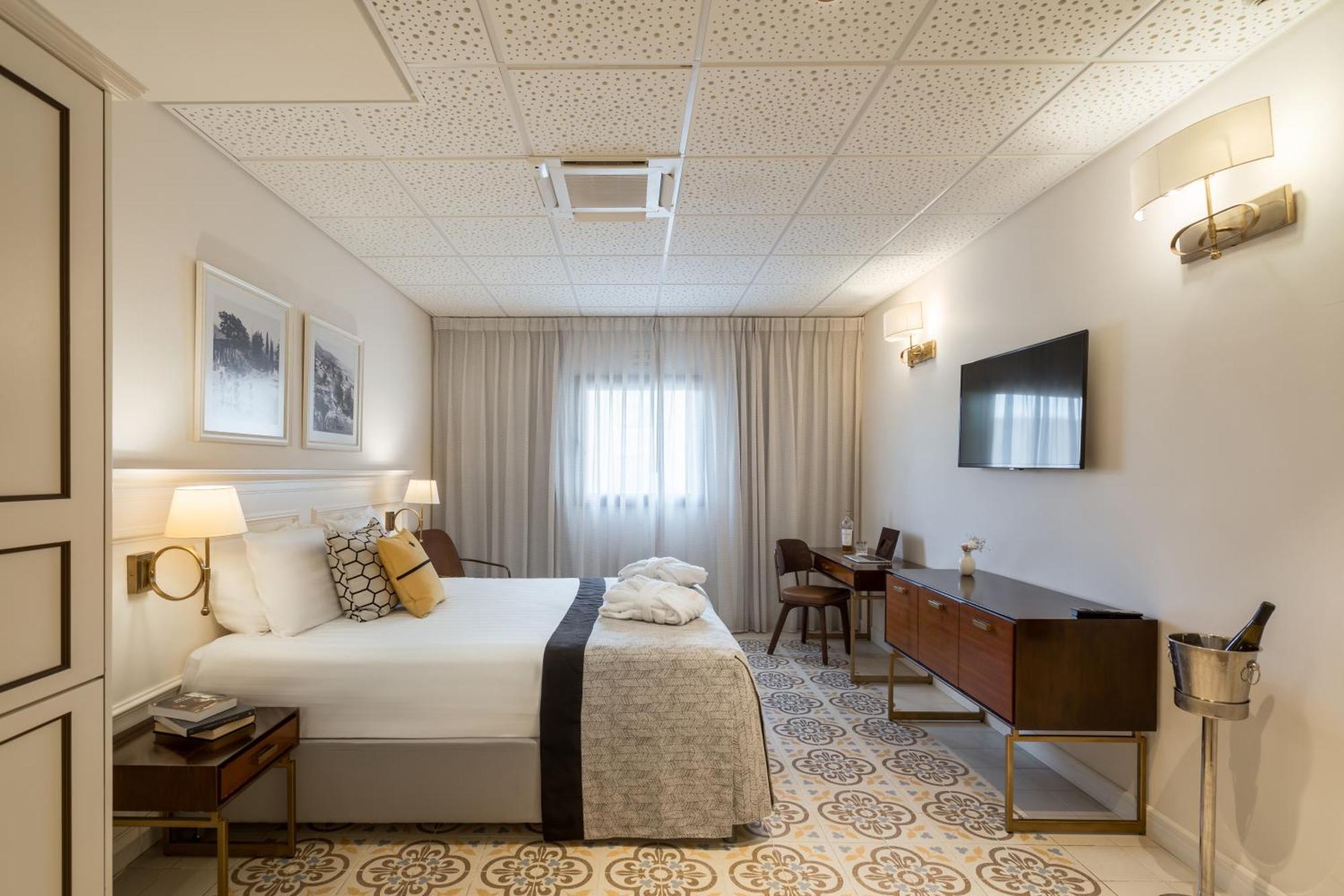 Edmond Luxury Hotel & Spa Рош Пина Екстериор снимка