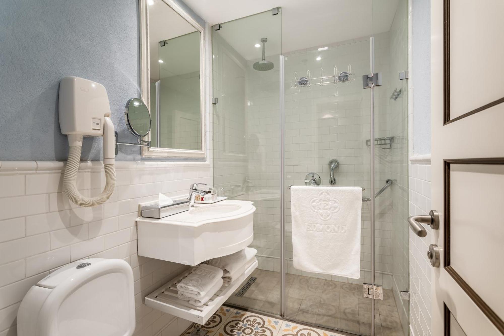 Edmond Luxury Hotel & Spa Рош Пина Екстериор снимка