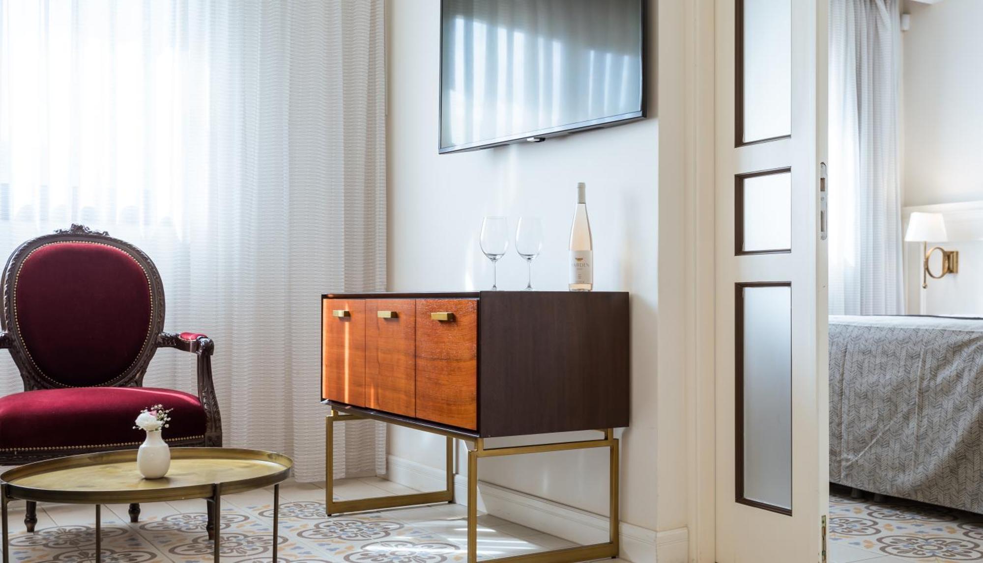Edmond Luxury Hotel & Spa Рош Пина Екстериор снимка
