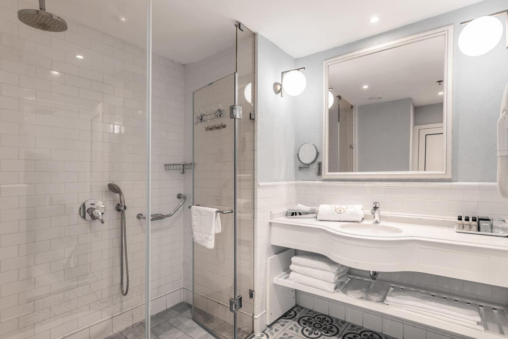 Edmond Luxury Hotel & Spa Рош Пина Екстериор снимка